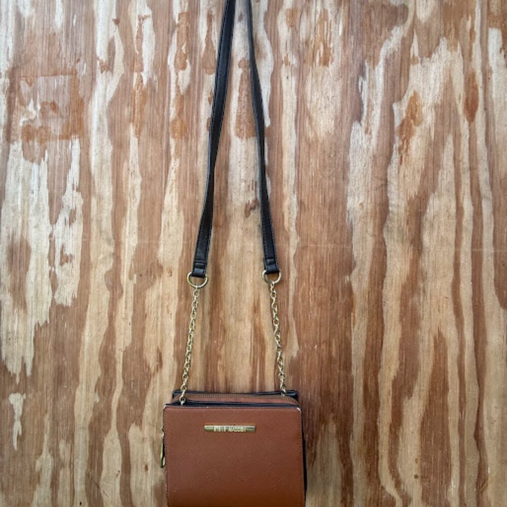 Steve Madden Crossbody Bag - Picture 2 of 6